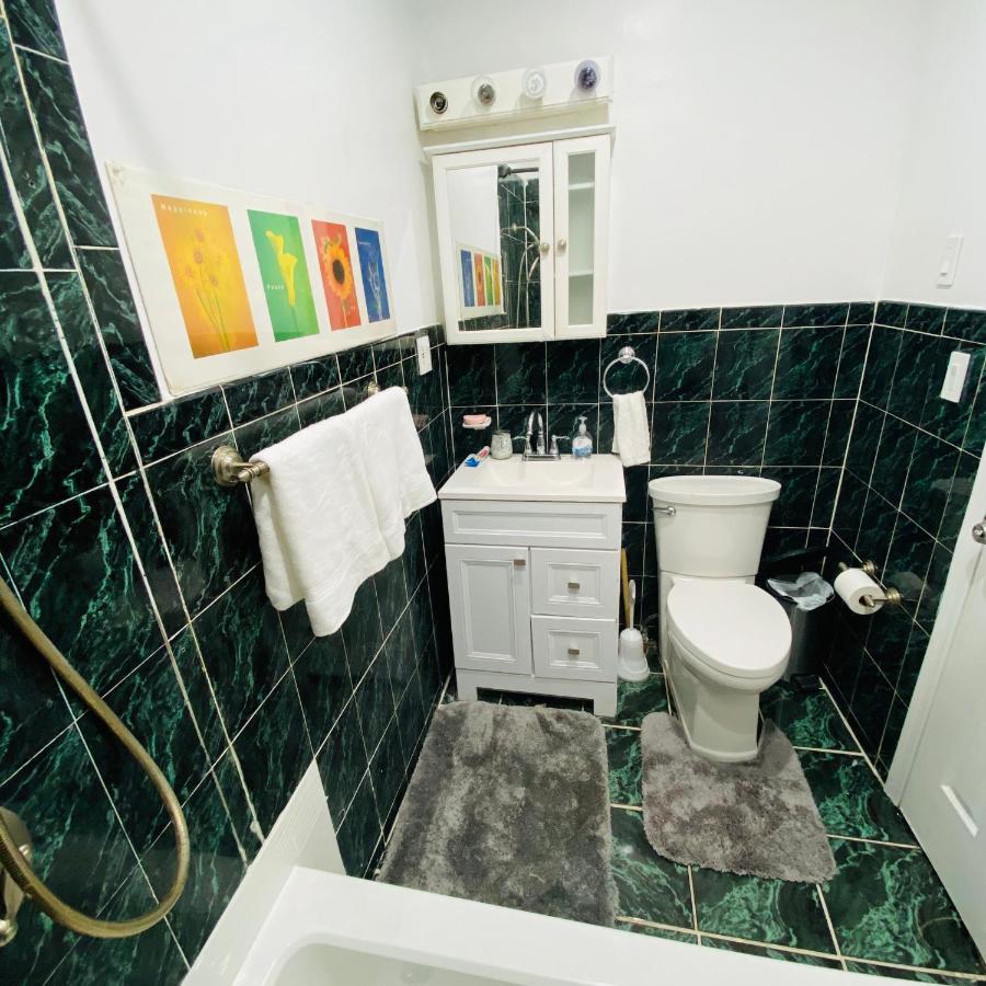 Room With Jacuzzi, Massage Seat, And Parking Space, The Best Choices!! นอร์ทเบอร์เกน ภายนอก รูปภาพ